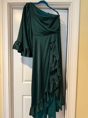 Ieena MacDuggal Green one shoulder dress